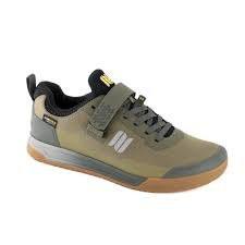 MAZAWI - Tenis clip Yukan Green USA 9.5