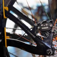 PIVOT SHUTTLE AMPD M CARBON AVINOX M2S — imagen 2